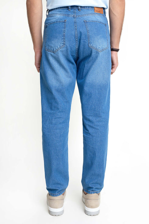 The Light Wash Tapper Fit Jeans